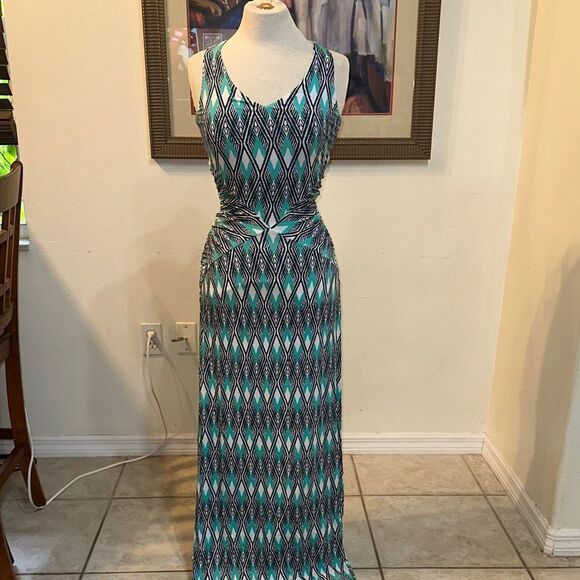 NWT Tart Turquoise/Black Patterned Maxi Dress Size Small - Picture 1 of 7